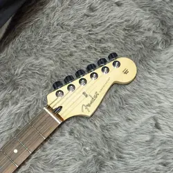 FENDER PLAYER STRATOCASTER HSH PF TOBACCO SUNBURST