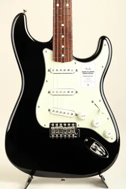 FENDER 2023 COLLECTION  JAPAN TRADITIONAL 60S STRATOCASTER RW BLACK
