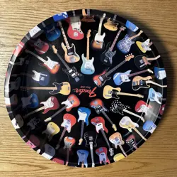 LOUNGE GUITARS SERVING