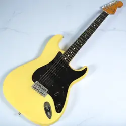 FENDER JAPAN ST-STYLE ELECTRIC GUITAR MAPLE NECK WHITE USED