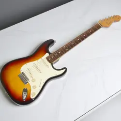 FENDER JAPAN ST62-53 STRATOCASTER ELECTRIC GUITAR WITH SOFT CASE USED