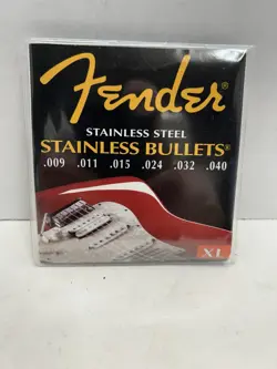 NEW FENDER STAINLESS BULLETS 3350XL GUITAR STRINGS