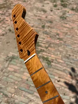 4A STAINLESS STEEL 22FRET ROASTED FLAME MAPLE ELECTRIC GUITAR NECK FENDER START