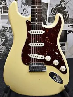 FENDER CUSTOM SHOP GUITAR PLANET EXCLUSIVE CUSTOM22F 1960S STRATOCASTER