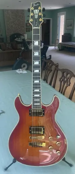 FORD GUITAR AMBER