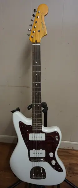 (RI4) FENDER SQUIER JAZZMASTER OLYMPIC WHITE WITH GIG BAG