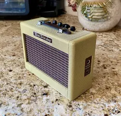 ‘57 TWIN-AMP