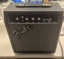 60HZ 10-WATT GUITAR