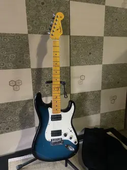 IN STRATOCASTER NO.MG1700