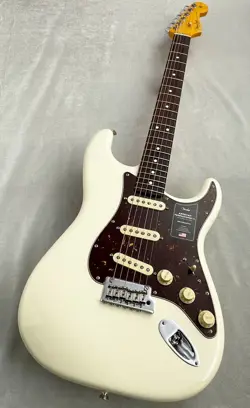 II STRATOCASTER -OLYMPIC