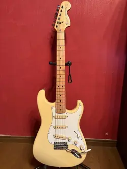 FENDER JAPAN ST72 FUJIGEN F SERIAL STRATOCASTER SAFE PACKING!