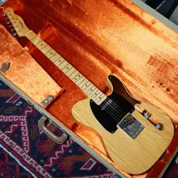 FENDER 2008 AMERICAN VINTAGE '52 TELECASTER THIN LACQUER NATURAL