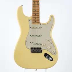 FENDER ARTIST SERIES YNGWIE MALMSTEEN STRATOCASTER VINTAGE WHITE 2004