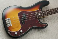 FENDER  JAPAN HERITAGE 60S PRECISION BASS -3-COLOR SUNBURST-
