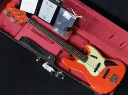 ELECTRIC BASS GUITAR FENDER CUSTOM SHOP 1963 JOURNEYMAN RELIC AGED FIESTA RED