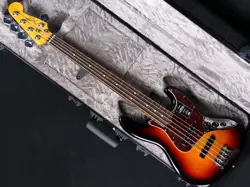 ELECTRIC BASS GUITAR FENDER AMERICAN PROFESSIONAL II V 5 STRINGS S/N US23118758