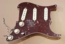 PICKGUARD TORTOISE STRAT