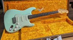 ELECTRIC GUITAR FENDER CUSTOM SHOP VINTAGE CUSTOM 1959 STRATOCASTER