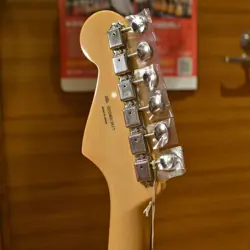 FENDER MADE IN JAPAN TRADITIONAL 60S STRATOCASTER ROSEWOOD FINGERBOARD 3 COLOR