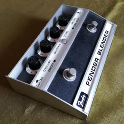 EFFECTOR FENDER BLENDER OCTAVE FUZZ
