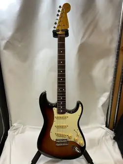 ELECTRIC GUITAR FENDER JAPAN ST62-TX  STRATOCASTER SUNBURST AND SOFT CASE