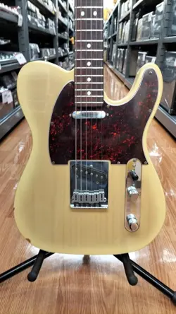 FENDER USA SPECIAL