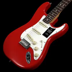 FENDER PLAYER II STRATOCASTER   CORAL RED(:3.60KG)