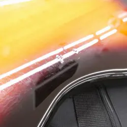 ELECTRIC BASS TRADITIONAL