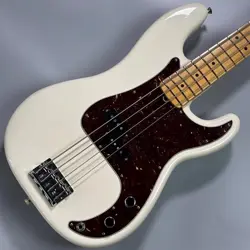 FENDER /AMERICAN PROFESSIONAL II PRECISION BASS MAPLE FINGERBOARD ACTUAL IMAGE