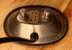 VIBRATO FOOTSWITCH