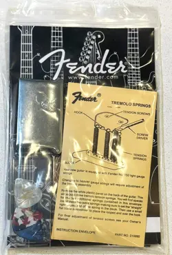 VINTAGE GENUINE FENDER CUSTOM SHOP STRAT GUITAR TREMOLO SPRING & CLAW KIT