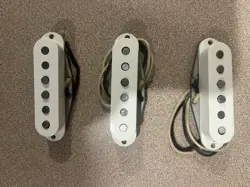 USED / EXCELLENT CONDITION - FENDER CUSTOM SHOP CUSTOM '69 STRATOCASTER PICKUPS