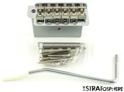 FENDER VINTERA II 60S RI STRATOCASTER STRAT TREMOLO + WHAMMY BAR BRIDGE CHROME!