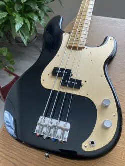 50’S BLACK/GOLD PRECISION