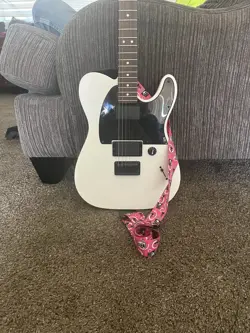 FENDER ARTIST SERIES JIM ROOT TELECASTER ELECTRIC GUITAR WHITE