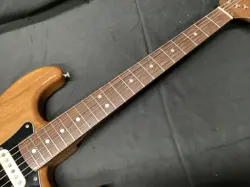MADE STRAT WALNUT