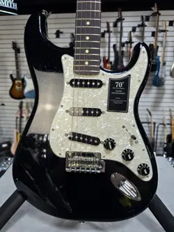 ANNIVERSARY PLAYER STRATOCASTER