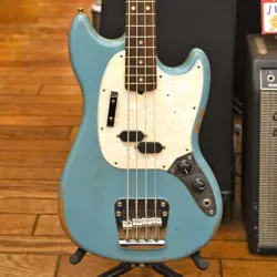 ELECTRIC BASS GUITAR FENDER JAPAN JMJ ROAD WORN MUSTANG BASS SOFT CASE 2021 USED