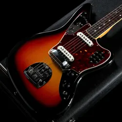 USED FENDER 1965