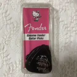 M FENDER GUITAR PICKS HELLO KITTY 12-PACK JAPAN