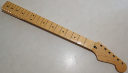 FINGERBOARD FENDER