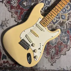 YNGWIE MALMSTEEN S/N:S029826