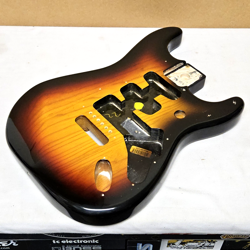 2007 FENDER DELUXE PLAYER'S STRAT SOLID ASH BODY SAPPHIRE BLUE ELECTRIC GUITAR