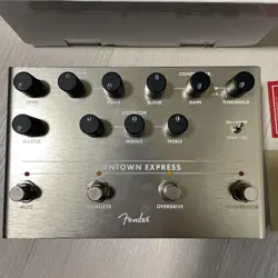 FENDER DOWNTOWN EXPRESS BASS EFFECTOR
