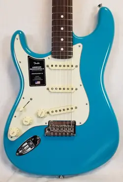 LEFT-HAND STRATOCASTER ROSEWOOD