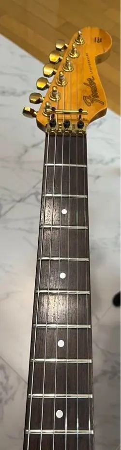 STR-80R STRATOCASTER