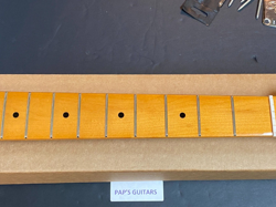 NEW FENDER SQUIER CLASSIC VIBE 60S TELECASTER THINLINE NECK W/ TUNING PEGS