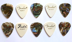 PICKS WHITE/ABALONE