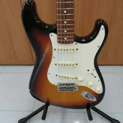 FENDER JAPAN ST-62 ELECTRIC GUITAR STRATOCASTER TYPE