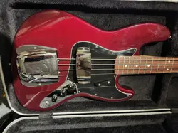 JAZZ BASS IN